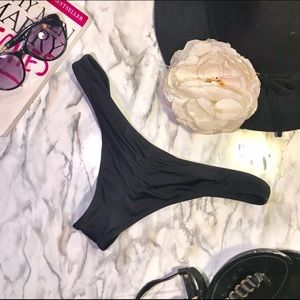 NWOT Victoria’s Secret bikini bottom